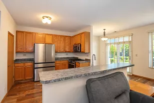 570 Springbrook Trail N, Oswego, IL 60543 - Photo 6