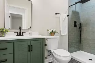 912 N Humphrey Ave, Oak Park, IL 60302 - Photo 12
