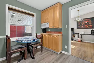 219 Judson St, Bensenville, IL 60106 - Photo 8
