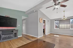 219 Judson St, Bensenville, IL 60106 - Photo 10