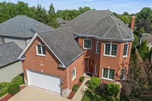 583 W Fay Ave, Elmhurst, IL 60126 - Photo 2