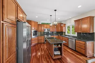 583 W Fay Ave, Elmhurst, IL 60126 - Photo 16
