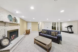 583 W Fay Ave, Elmhurst, IL 60126 - Photo 42