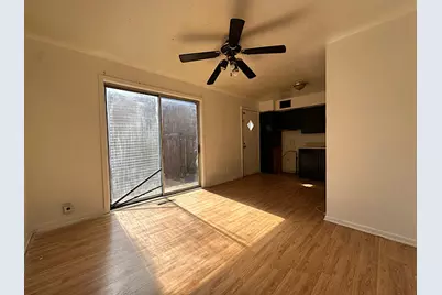 218 Linn Court #A, North Aurora, IL 60542 - Photo 4