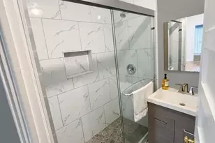 1228 Oak Ave, Evanston, IL 60202 - Photo 2