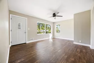 9224 Baldwin Dr, Machesney Park, IL 61115 - Photo 6