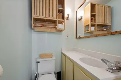 3902 Greenleaf Street, Skokie, IL 60076 - Photo 12