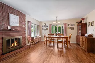 3902 Greenleaf St, Skokie, IL 60076 - Photo 8