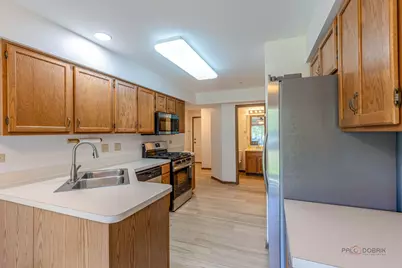 1210 Orleans Drive, Mundelein, IL 60060 - Photo 12