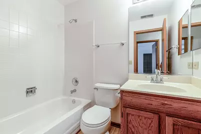 1210 Orleans Drive, Mundelein, IL 60060 - Photo 22