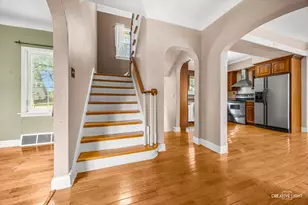980 S State St, Elgin, IL 60123 - Photo 4
