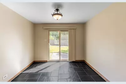 27 Pleasant Avenue, Highwood, IL 60040 - Photo 12