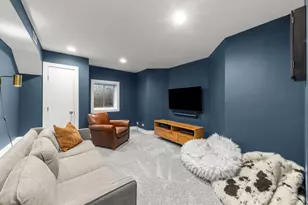 229 N Main St, Glen Ellyn, IL 60137 - Photo 22