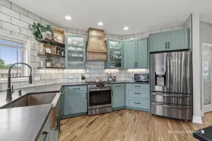 3508 Washington St, McHenry, IL 60050 - Photo 12