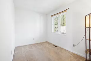 8955 Van Emmon Rd, Yorkville, IL 60560 - Photo 6