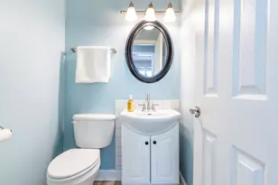 1841 W Morse Ave, Chicago, IL 60626 - Photo 12