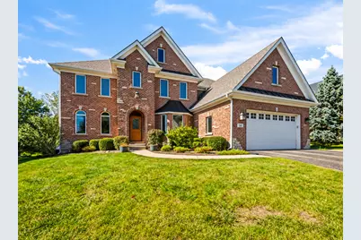 35 Linden Road, Lake Zurich, IL 60047 - Photo 2