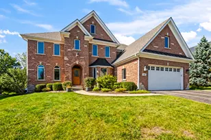 35 Linden Rd, Lake Zurich, IL 60047 - Photo 2