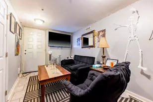 8031 S Woodlawn Ave, Chicago, IL 60619 - Photo 14