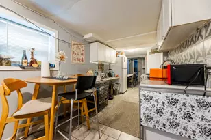 8031 S Woodlawn Ave, Chicago, IL 60619 - Photo 16