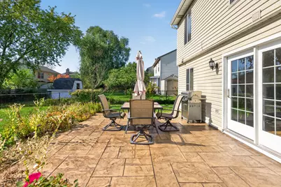 240 Iris Drive, Streamwood, IL 60107 - Photo 34