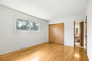 883 E Zinnia Ln, Palatine, IL 60074 - Photo 30