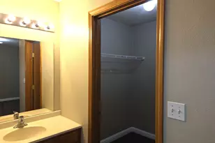 7069 Mullinshire Way, Machesney Park, IL 61115 - Photo 12