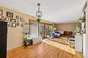 12302 Sunset Dr, Sycamore, IL 60178 - Photo 4