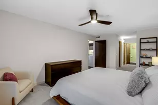 1800 Dewes St, Glenview, IL 60025 - Photo 18