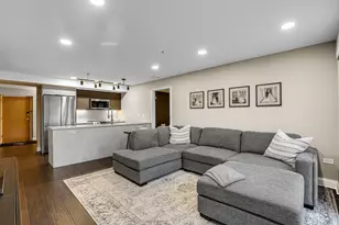 1800 Dewes St, Glenview, IL 60025 - Photo 14