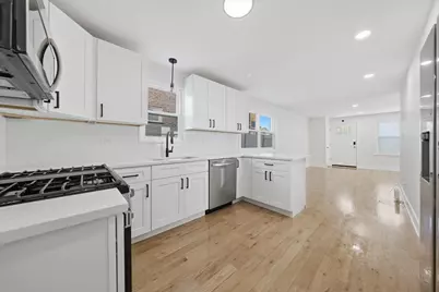 9061 S Parnell Avenue, Chicago, IL 60620 - Photo 8
