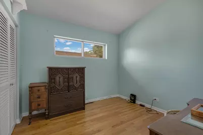 8441 W Madison Drive, Niles, IL 60714 - Photo 12