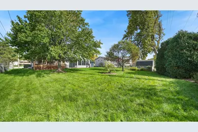 1363 E Kenilworth Avenue, Palatine, IL 60074 - Photo 36