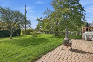1363 E Kenilworth Ave, Palatine, IL 60074 - Photo 34