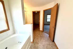 2507 Ridgefield Dr, Belvidere, IL 61008 - Photo 16