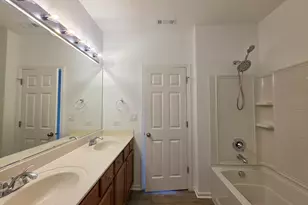 10201 Camden Ln, Bridgeview, IL 60455 - Photo 24