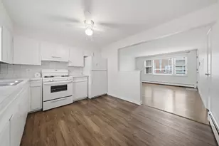 6927 W 64th Pl, Chicago, IL 60638 - Photo 12