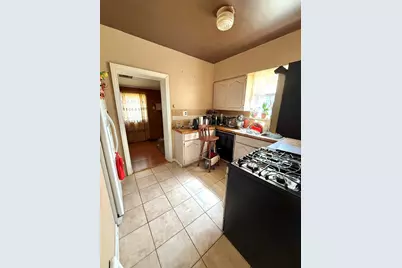 1437 Kenilworth Avenue, Berwyn, IL 60402 - Photo 8