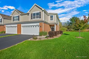 1303 Draper Rd, McHenry, IL 60050 - Photo 2