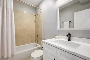 116 S Bell Ave, Chicago, IL 60612 - Photo 10