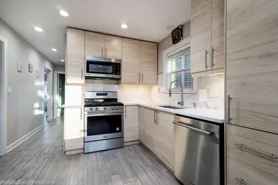 3318 N Oriole Avenue, Chicago, IL 60634 - Photo 4