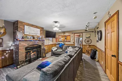 142 S Douglas Avenue, Bradley, IL 60915 - Photo 34
