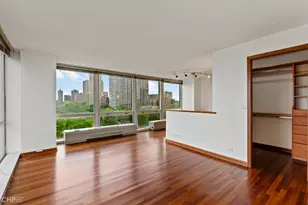 330 W Diversey Pkwy, Chicago, IL 60657 - Photo 14