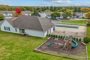156 Spring N Ct, Carpentersville, IL 60110 - Photo 48