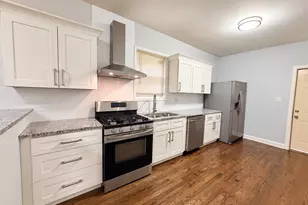 5452 W Race Ave, Chicago, IL 60644 - Photo 8