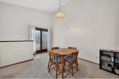 1802 Kennicott Court #1802, Sycamore, IL 60178 - Photo 10