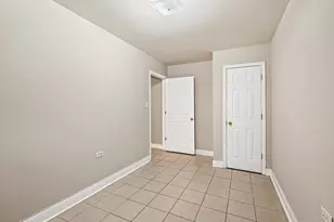 4851 S Prairie Ave, Chicago, IL 60615 - Photo 6