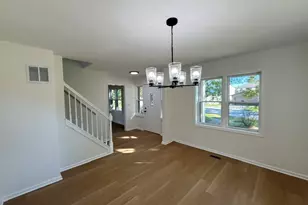124 Hilltop Dr, Lake in the Hills, IL 60156 - Photo 2