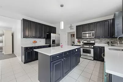 4 Claridge Court, Bolingbrook, IL 60440 - Photo 6