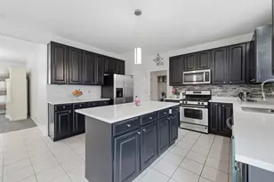 4 Claridge Ct, Bolingbrook, IL 60440 - Photo 6